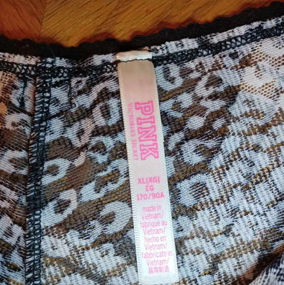 Black and White PINK Cheekster XL - Picture 2 of 2